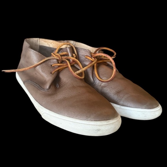 FRYE MINDY CHUKKA boot ladies size 9 leather lace up very good condition - Picture 1 of 9